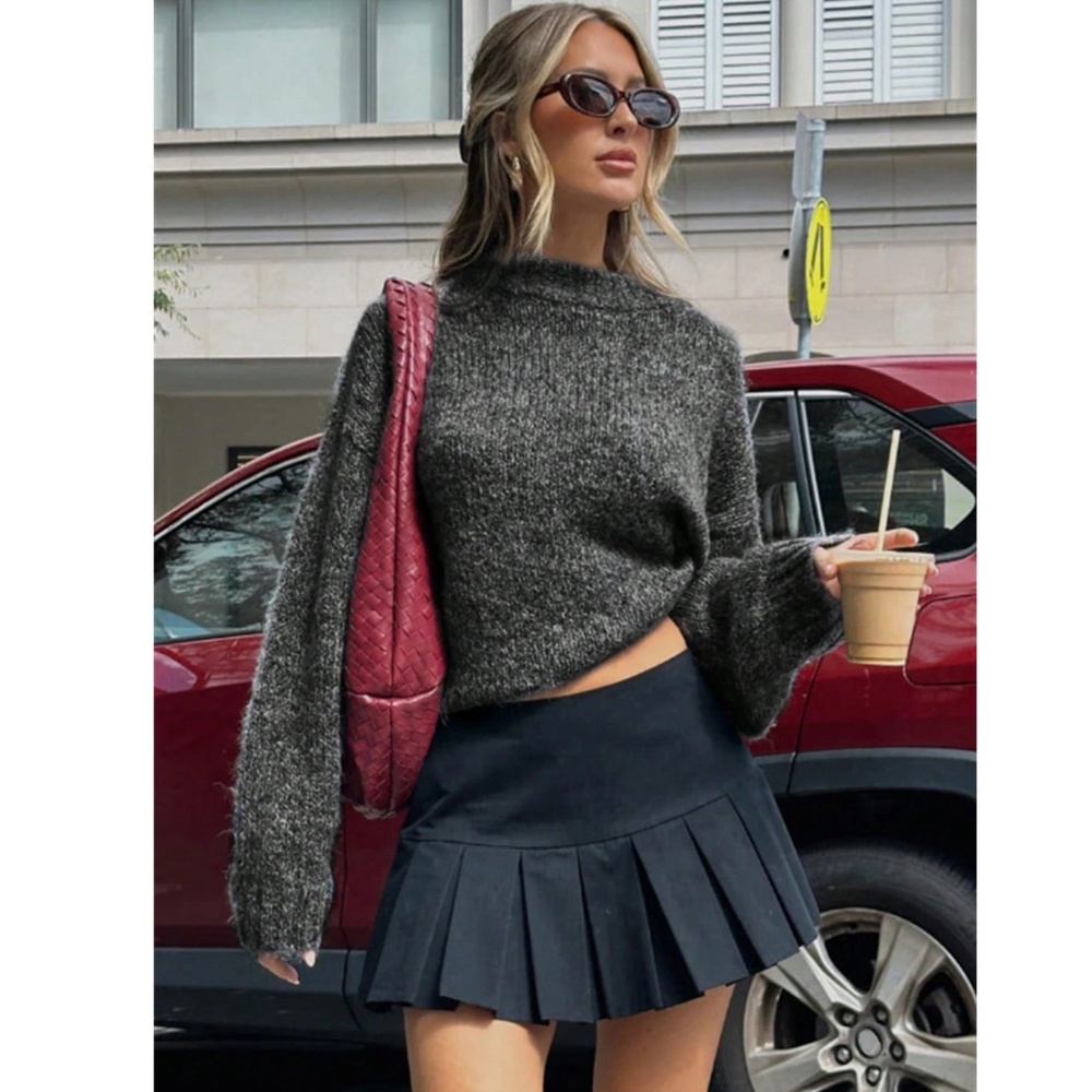 Gray Knit Pullover Loose Fit Sweater Long Sleeve Drop Shoulder